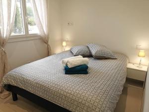 Appartement baie des anges vue sur mer, garage