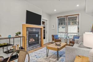 Stylishly Renovated Spring Creek Retreat