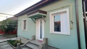 Casa Central - Preajba