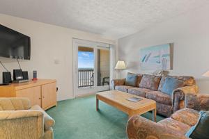Oceanfront 2 Bedroom Condo at Golden Strand