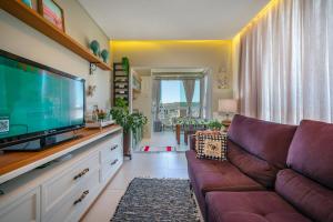 Cobertura duplex 3 suítes em Bombas