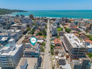 Cobertura duplex 3 suítes em Bombas