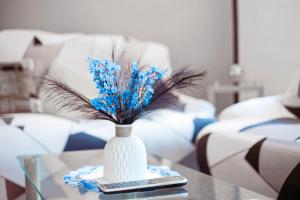 Cosy Wimbledon 4 Bed Home With Garden & Driveway Parking