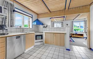 Three-Bedroom Holiday Home In Bagenkop