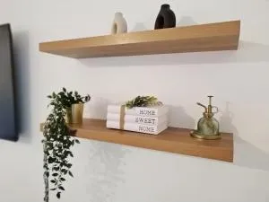 Modern Cosy House free parking - fibre wifi - Thelwall