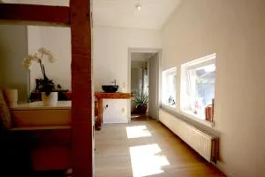 Gemütliches Appartement mit kleinem Garten in TOP Lage - Großburgwedel