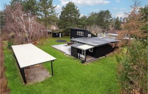 Amazing Home In Højby With Wifi