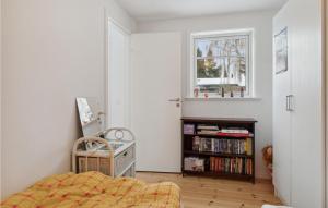 Amazing Home In Højby With Wifi