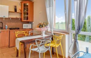 Lovely Home In Zastan With Wifi