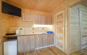 Lovely Apartment In Pogorzelica