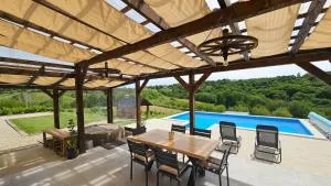 Villa Baročka Holiday Home - Pleškovec