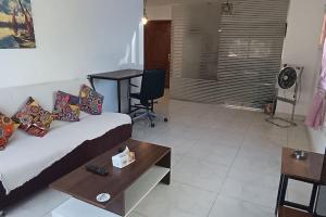 Cozy 1 bedroom Seaview escape