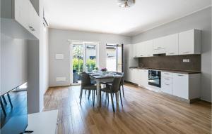 Amazing Apartment In Casalvelino