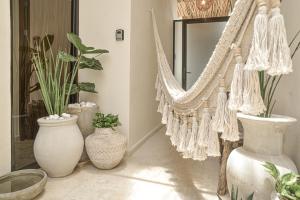 Luxury Penthouse-Private Rooftop Pool-Walkable