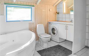 3 Bedroom Nice Home In Hemmet