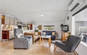 Awesome Home In Hemmet With Kitchen