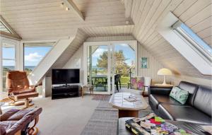 4 Bedroom Nice Home In Assens