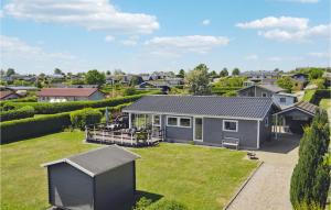 Stunning Home In Hejls With Wifi