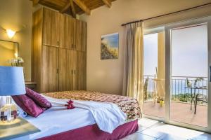 Villa Morea by Villa Plus