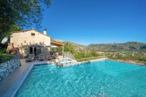 Villa Katelios Bay View by Villa Plus