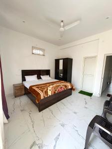 Baseraa - Birs Hidden Comfort