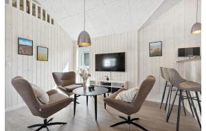 Amazing Home In Rømø With Sauna