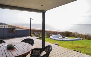 Two-Bedroom Holiday Home In Esbjerg V