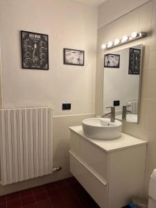 Antica corte Navigli-Darsena