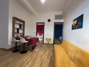 European Apartment - Town Center Self Check-in