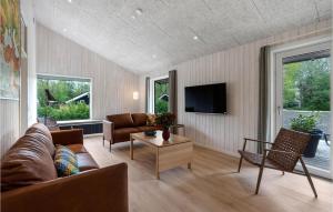 Gorgeous Home In Oksbøl With Sauna