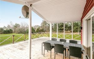 Three-Bedroom Holiday Home In Aakirkeby