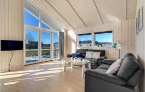 3 Bedroom Lovely Home In Tarm