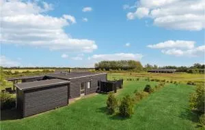 4 Bedroom Lovely Home In Skjern - Stavning
