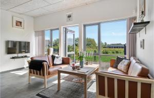 4 Bedroom Lovely Home In Skjern