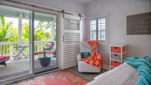 Coconut Plantation 1074-4