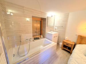 Appartements Residence La Croix De Fer - Appartement entierement renove a St Martin de Belleville MAE-4784 : photos des chambres