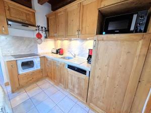 Chalets Chalet De Julie - Bel appartement traditionnel 4 pieces sur 2 niveau pour 6 personnes MAE-3734 : photos des chambres