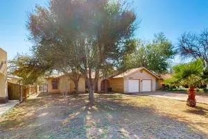 Tranquility on Eden - Laredo