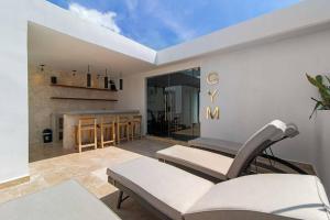 Great Located Apartment with Private Pool at Zama Towers Premium by Waves