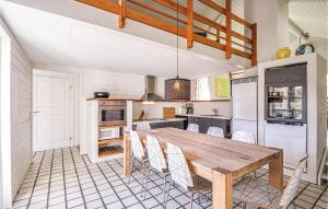 Cozy Home In Ebeltoft With Sauna