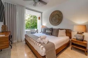 Lux 2BR Suite with Jungle Views, Pool, Gym at NHOA Tulum