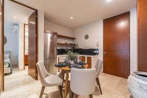 Lux 2BR Suite with Jungle Views, Pool, Gym at NHOA Tulum