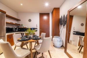 Lux 2BR Suite with Jungle Views, Pool, Gym at NHOA Tulum