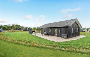 3 Bedroom Lovely Home In Odder