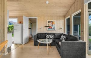 Lovely Home In Slagelse With Wifi