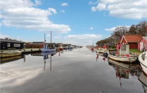 4 Bedroom Cozy Home In Skjern