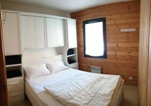 Appartements Residence Joubelle - Joli chalet de 4 couchages avec une superbe vue a Reallon station JOUB8-1 MAE-5491 : photos des chambres