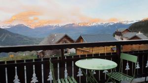 Appartements Residence Joubelle - Joli chalet de 4 couchages avec une superbe vue a Reallon station JOUB8-1 MAE-5491 : photos des chambres