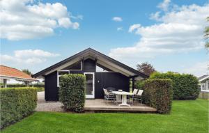 2 Bedroom Stunning Home In Odder