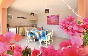 Beautiful Home In Smarje With Kitchen